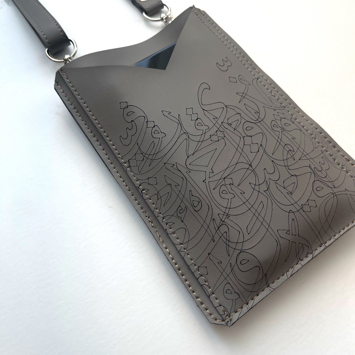 Mobile Cross Bag 01