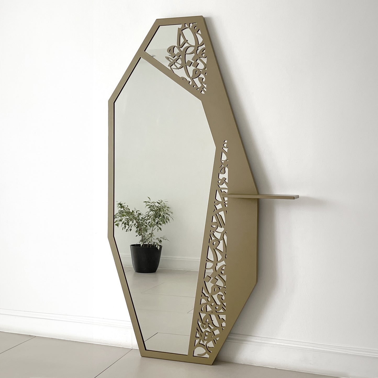 Arabesque Metal Mirror Shelf